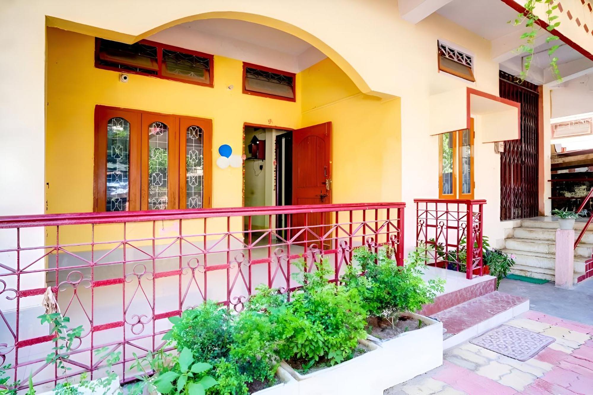 Capital Heritage Homestay กูวาฮาติ ภายนอก รูปภาพ