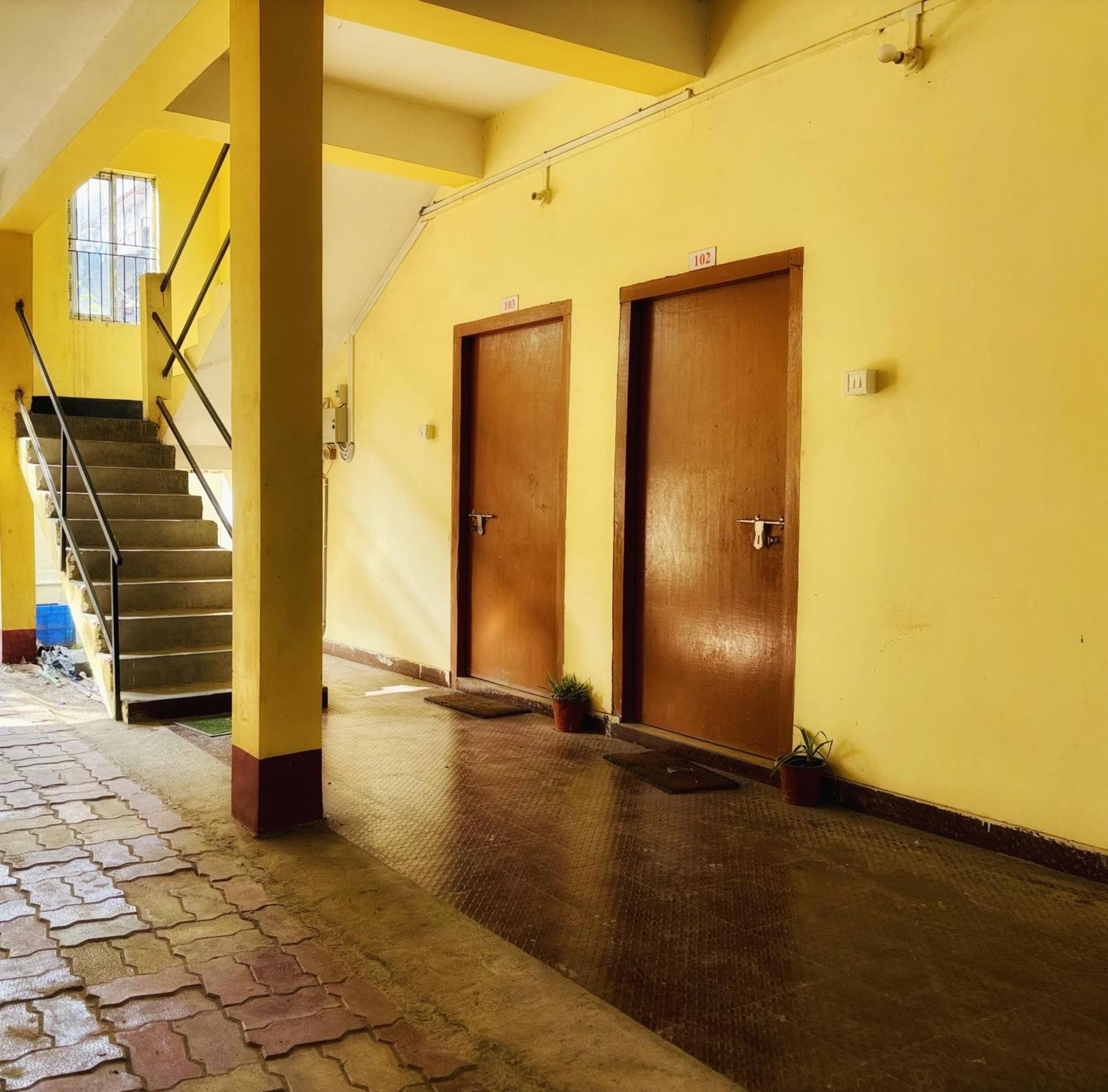 Capital Heritage Homestay กูวาฮาติ ภายนอก รูปภาพ